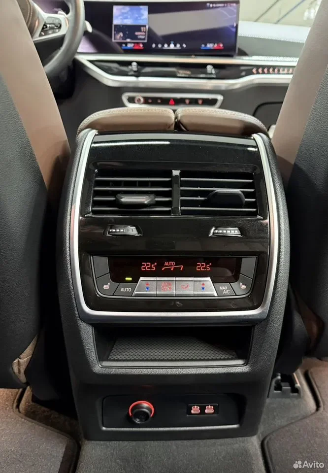 BMW X5 3.0 AT, 2023, 11 950 км - миниатюра 24