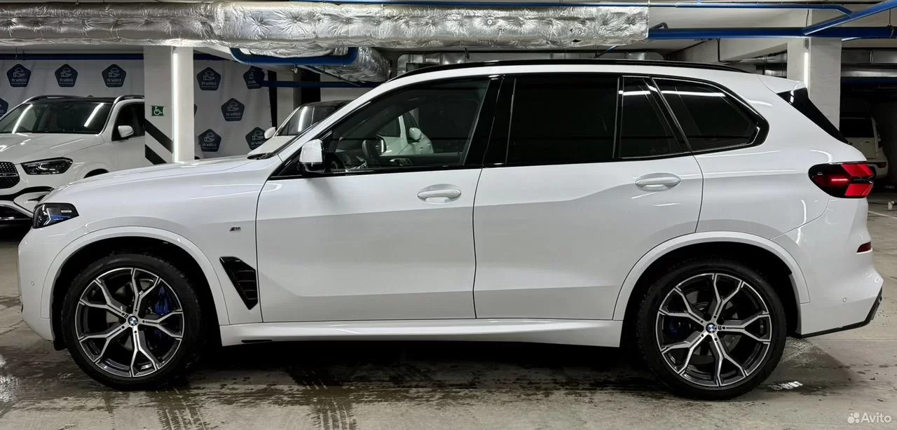 BMW X5 3.0 AT, 2023, 11 950 км - миниатюра 5