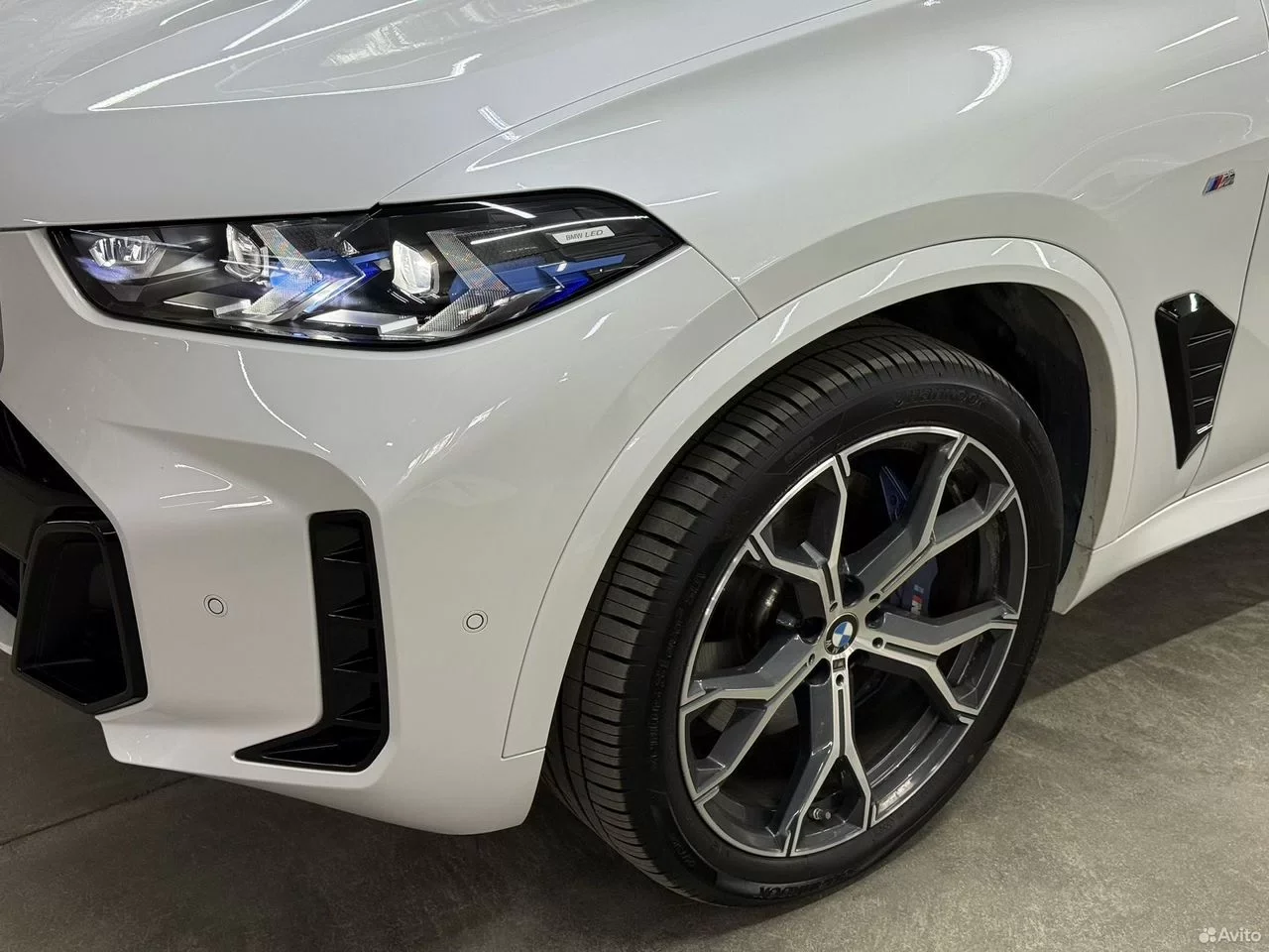 BMW X5 3.0 AT, 2023, 23 200 км - миниатюра 2