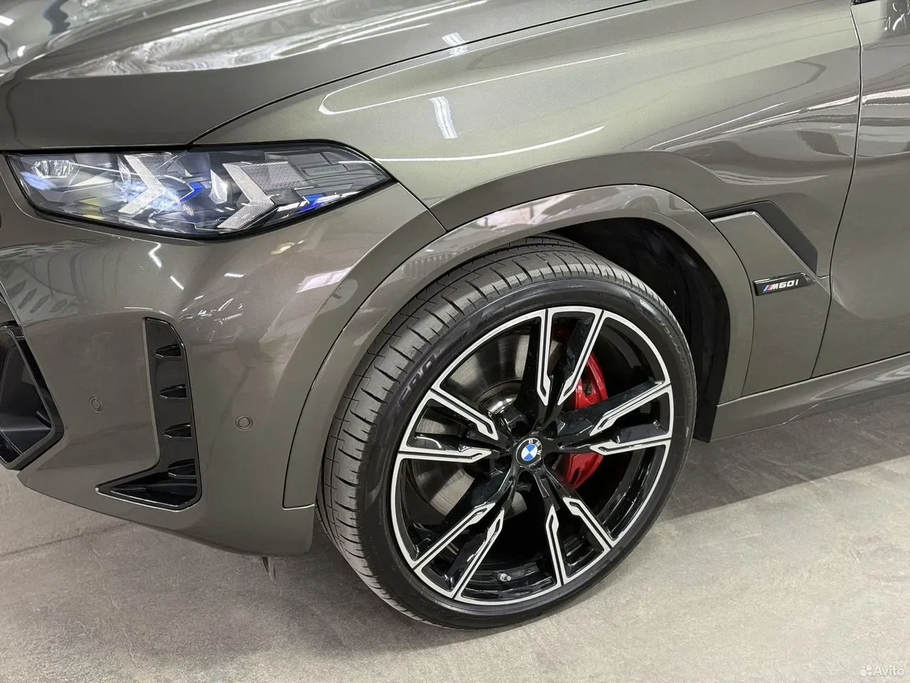 BMW X6 4.4 AT, 2024, 10 800 км - миниатюра 4