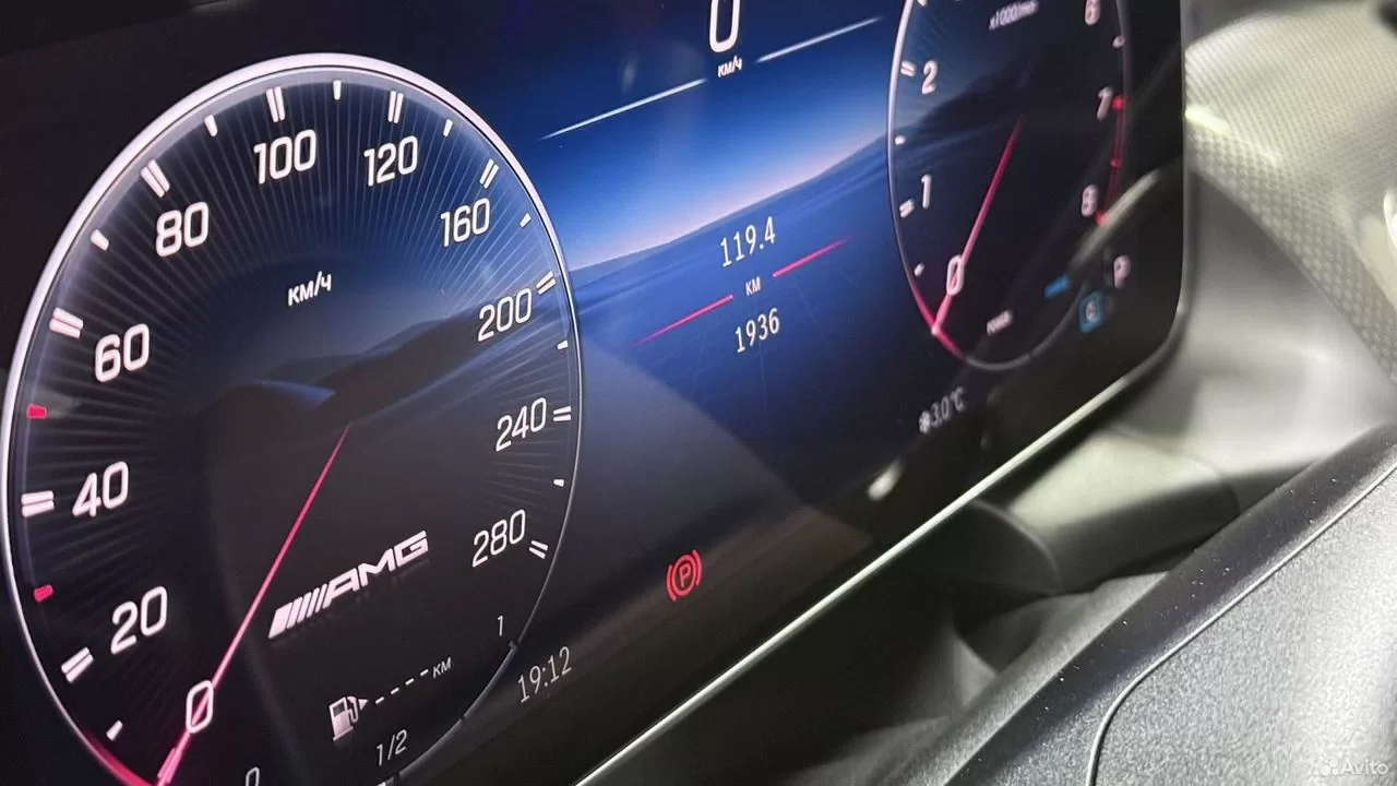 Mercedes-Benz GLC-класс AMG 2.0 AT, 2024, 1 950 км - миниатюра 13