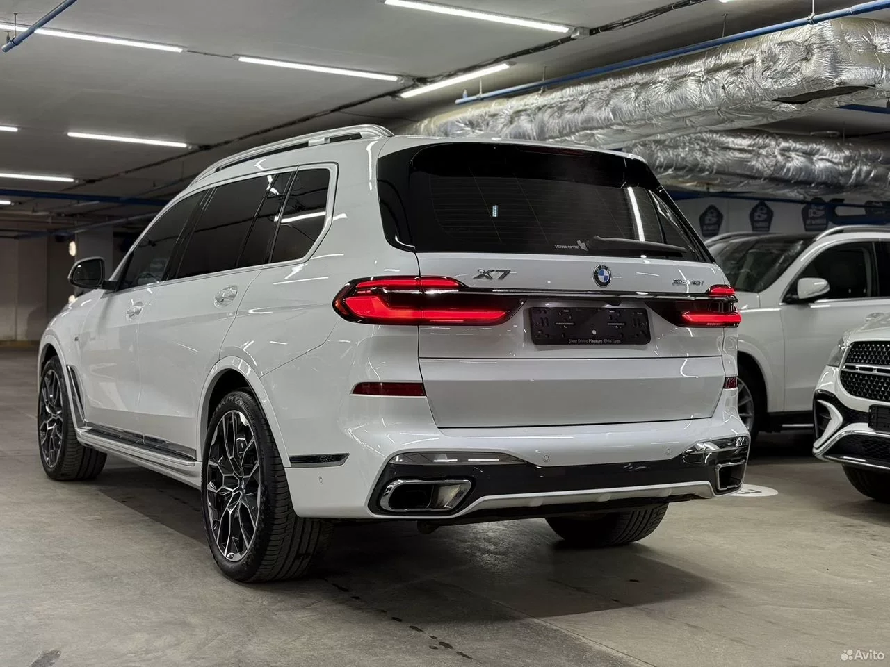 BMW X7 3.0 AT, 2025, 16 000 км - миниатюра 4