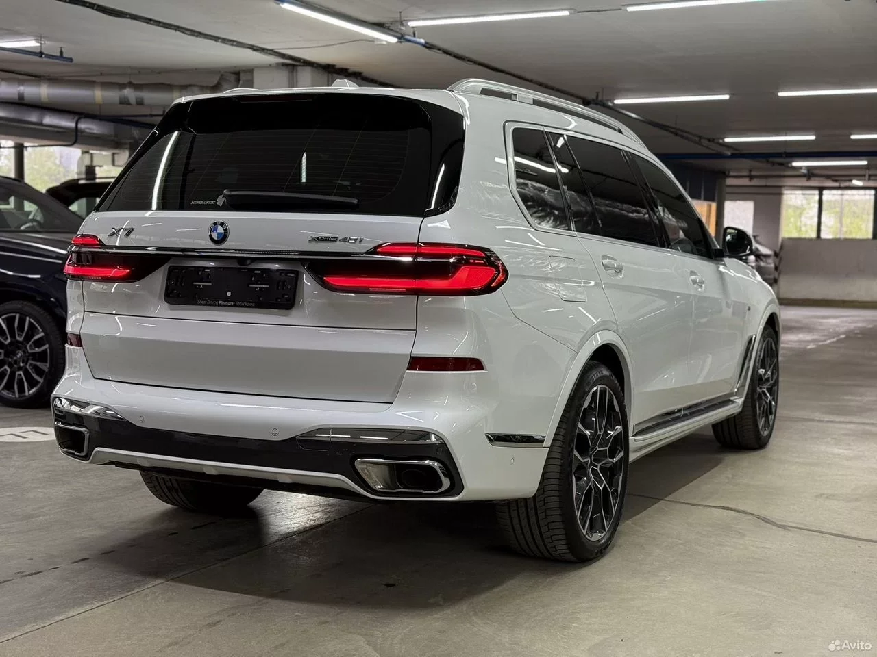 BMW X7 3.0 AT, 2025, 16 000 км - миниатюра 7