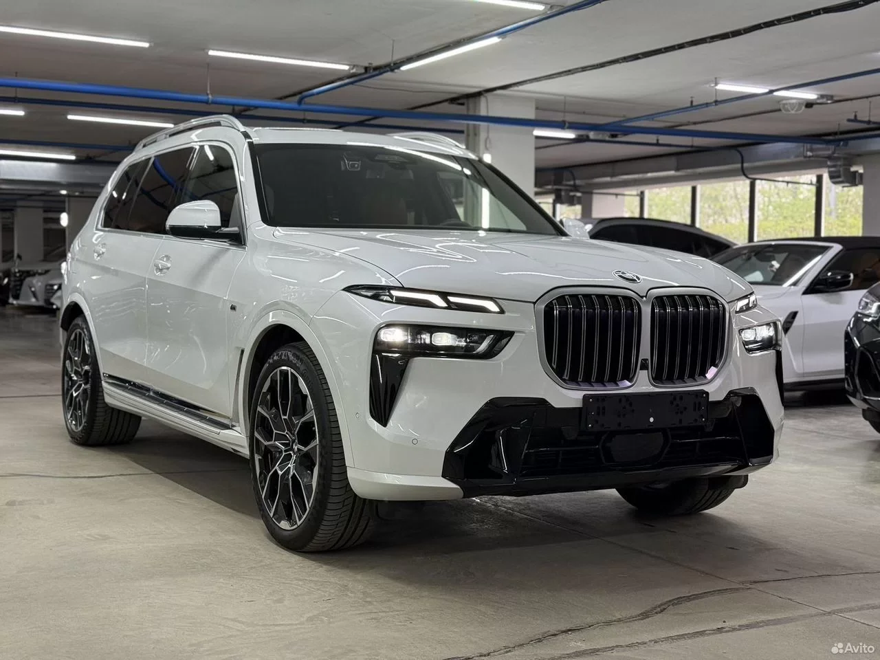 BMW X7 3.0 AT, 2025, 16 000 км - миниатюра 9