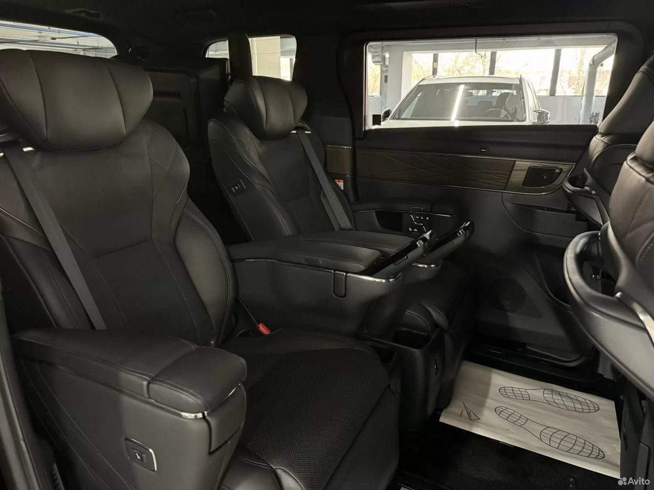 Toyota Alphard 2.5 CVT, 2024, 10 000 км - миниатюра 19