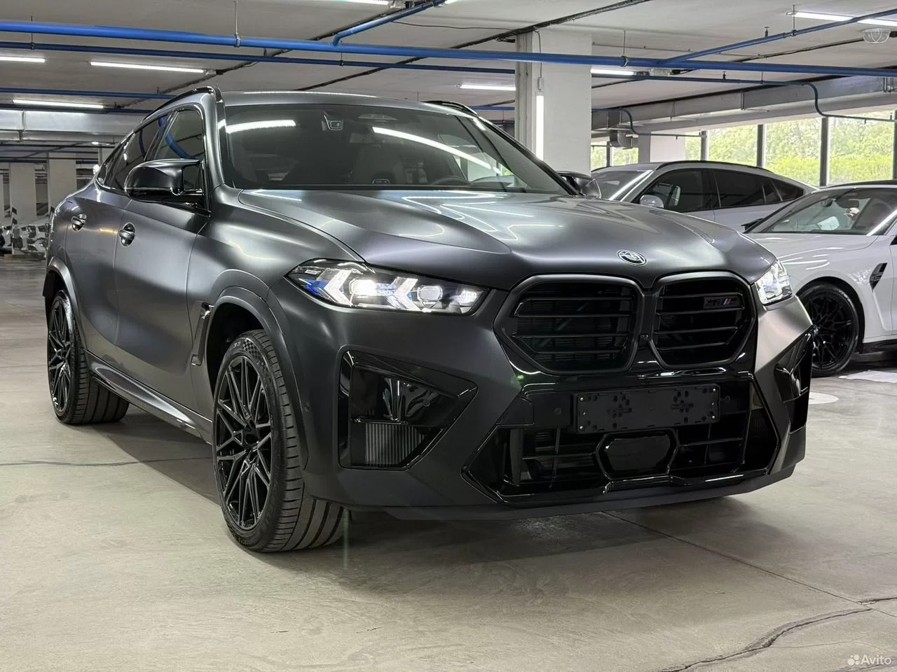 BMW X6 M 4.4 AT, 2024, 7 600 км - миниатюра 11