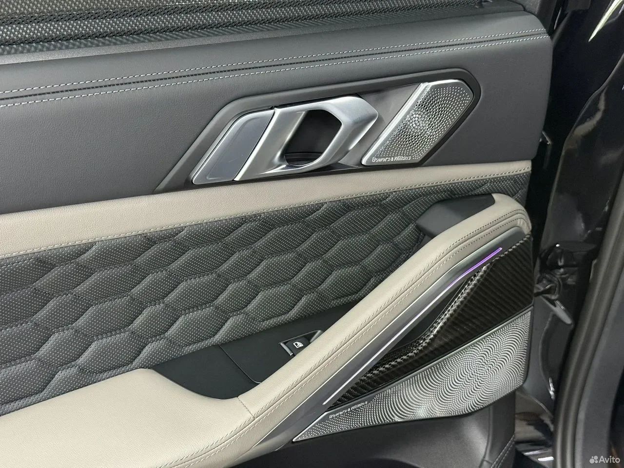 BMW X6 M 4.4 AT, 2024, 7 600 км - миниатюра 15