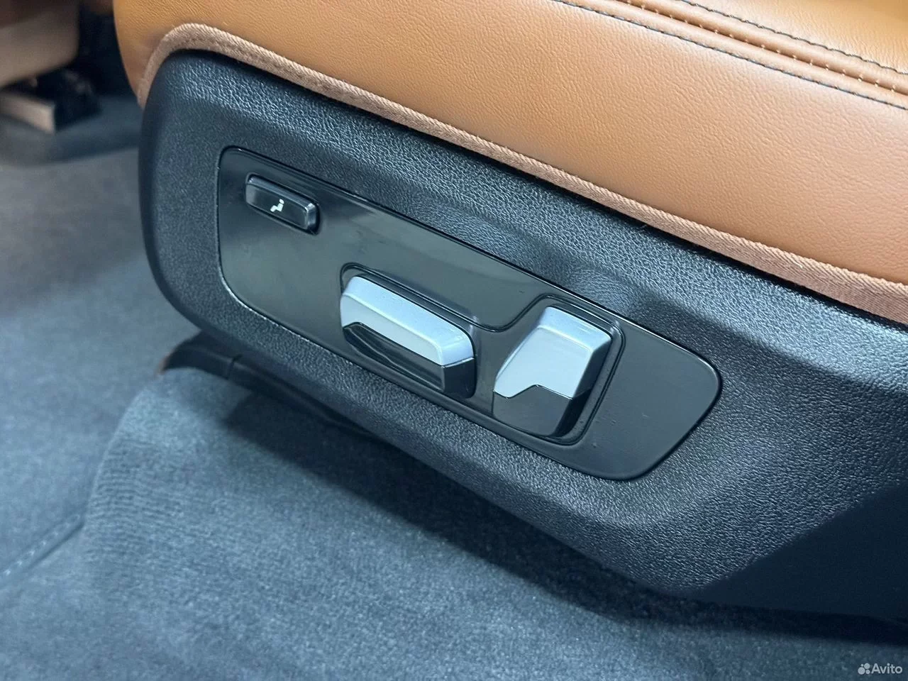 BMW X7 3.0 AT, 2024, 16 800 км - миниатюра 19