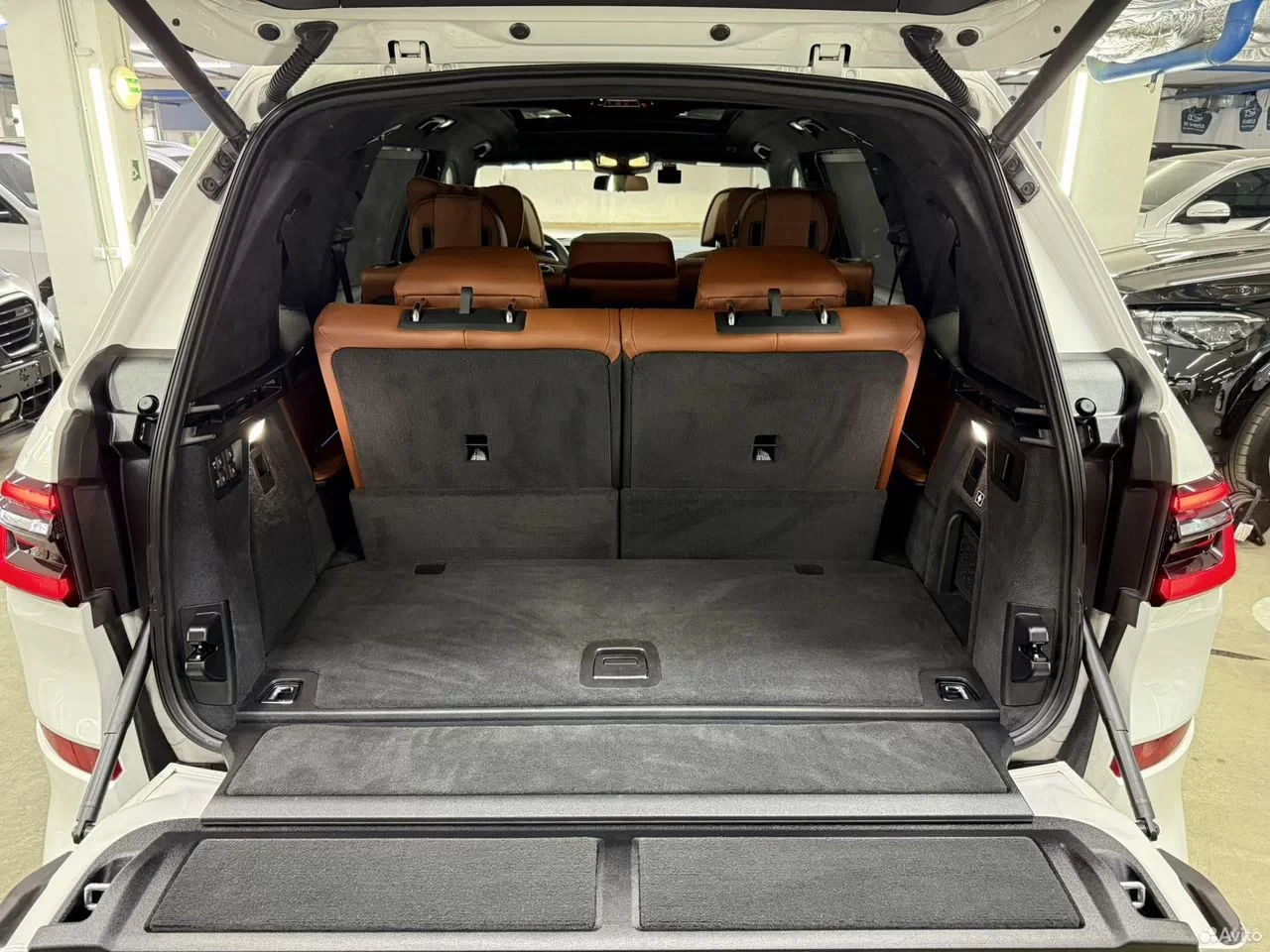 BMW X7 3.0 AT, 2024, 16 800 км - миниатюра 28
