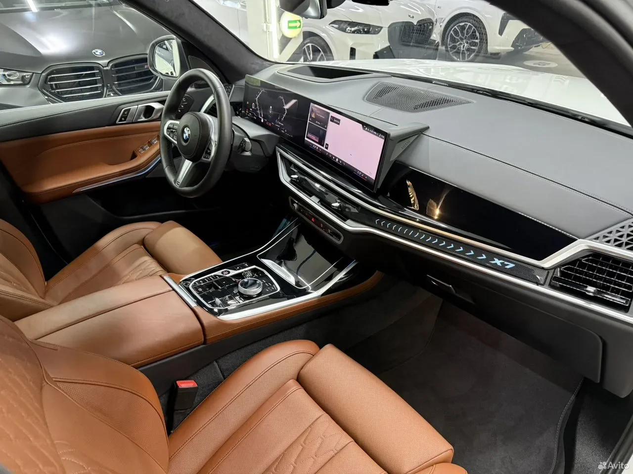 BMW X7 3.0 AT, 2024, 16 800 км - миниатюра 8