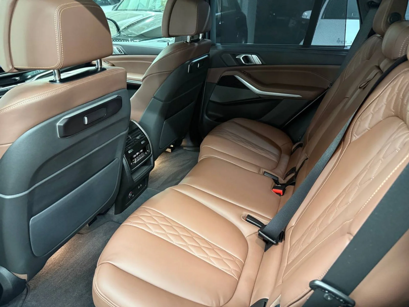 BMW X5 3.0 AT, 2025, 10 800 км - миниатюра 8