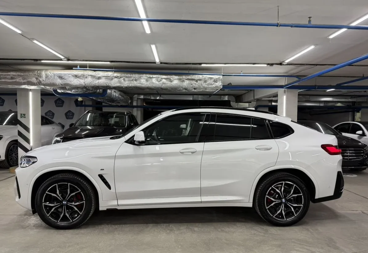 BMW X4 2.0 AT, 2024, 10 000 км - миниатюра 2