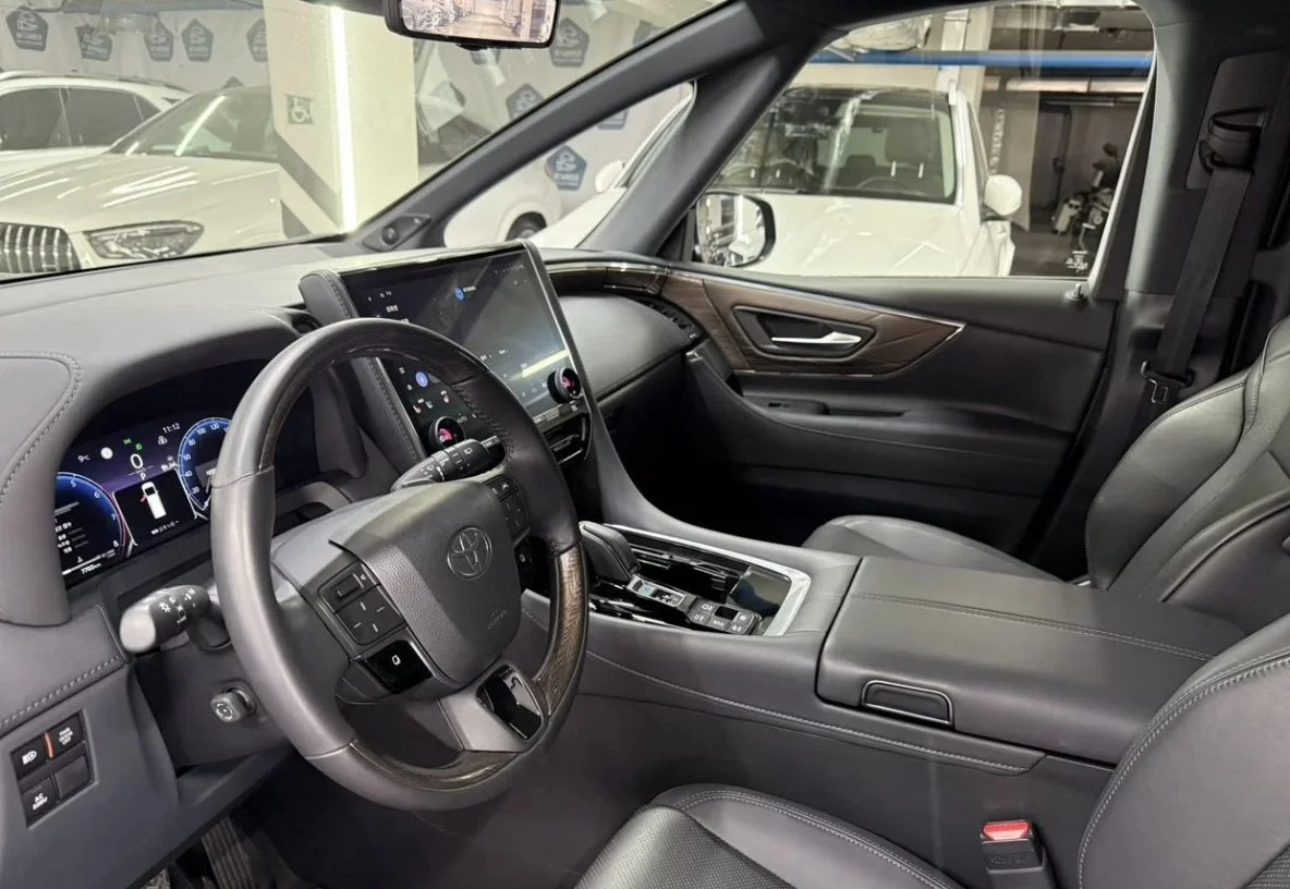 Toyota Alphard 2.5 CVT, 2023, 7 600 км - миниатюра 5