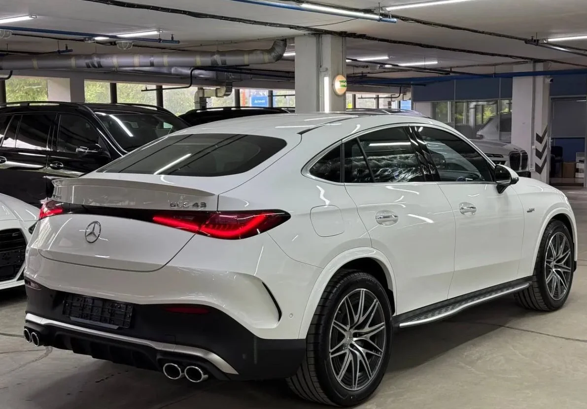 Mercedes-Benz GLC-класс AMG Coupe 2.0 AT, 2025, 30 км - миниатюра 2