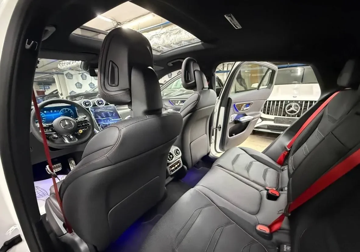 Mercedes-Benz GLC-класс AMG Coupe 2.0 AT, 2025, 30 км - миниатюра 6