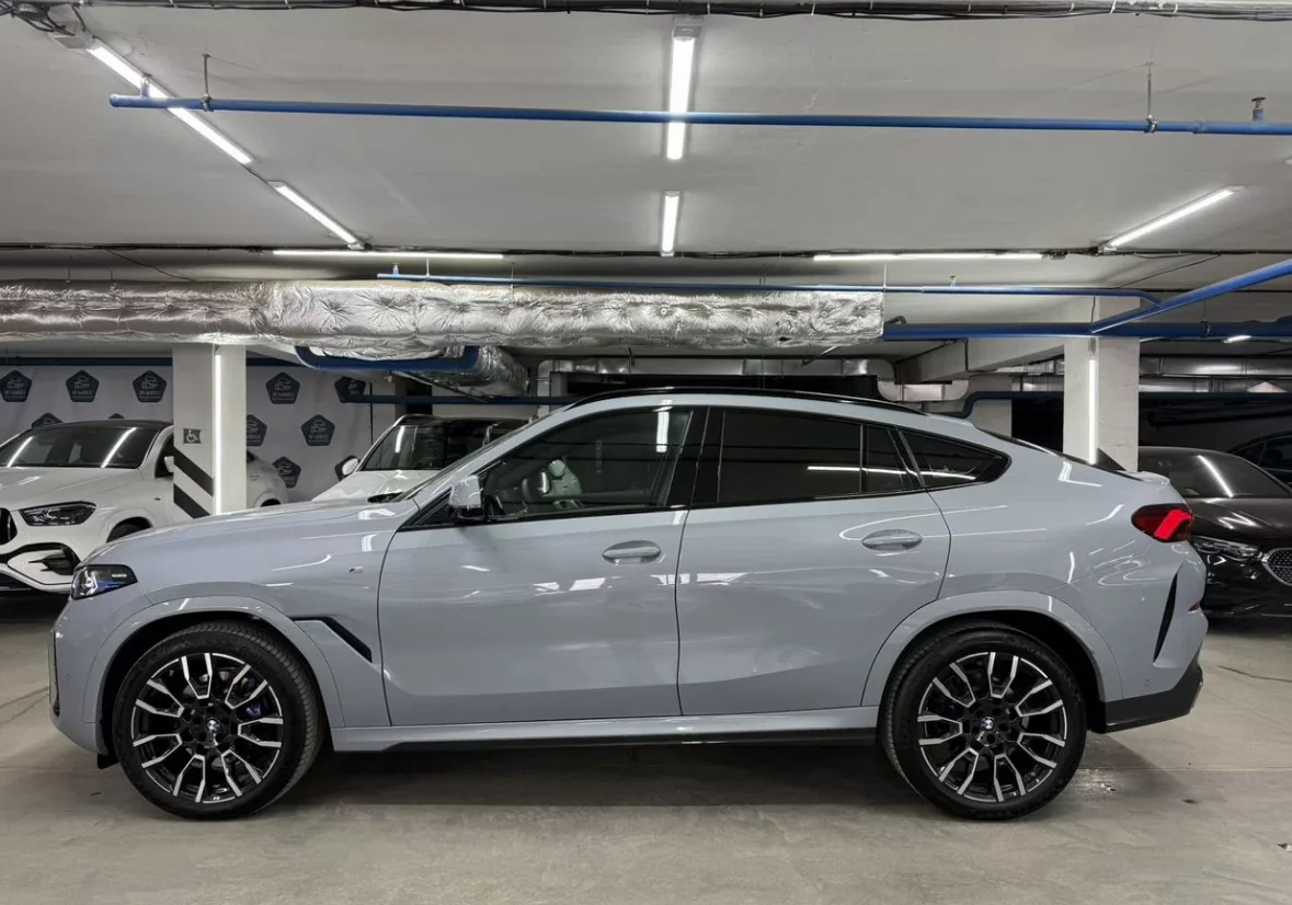 BMW X6 3.0 AT, 2025, 11 400 км - миниатюра 2
