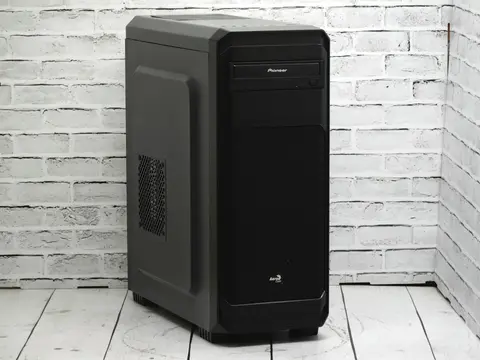 Корпус ATX Aerocool AERO-300 б/у