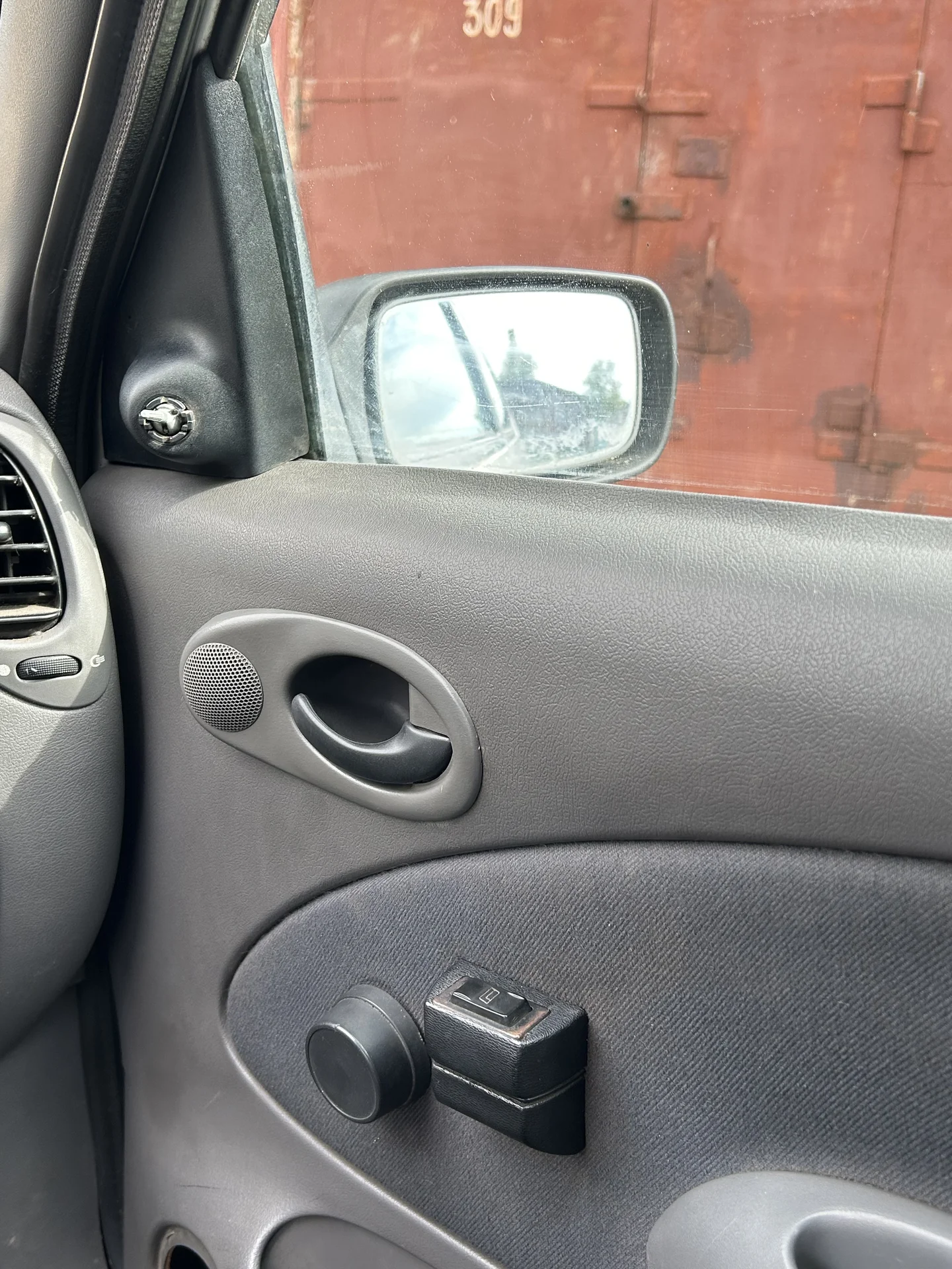 Ford fiesta - миниатюра 6