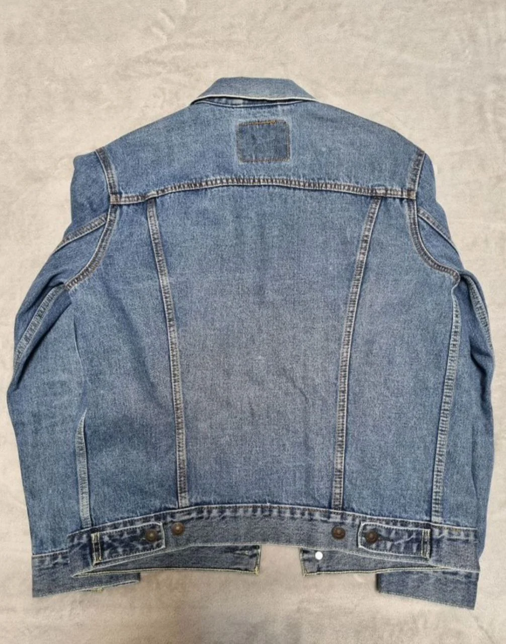 Джинсовая куртка levis - миниатюра 2