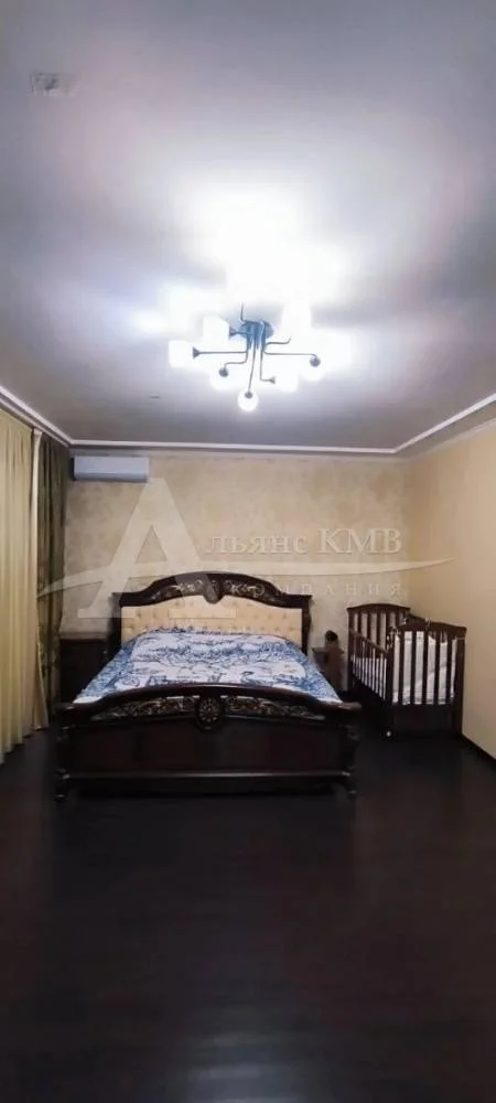 Трехкомнатная квартира, 100 кв.м. - миниатюра 25