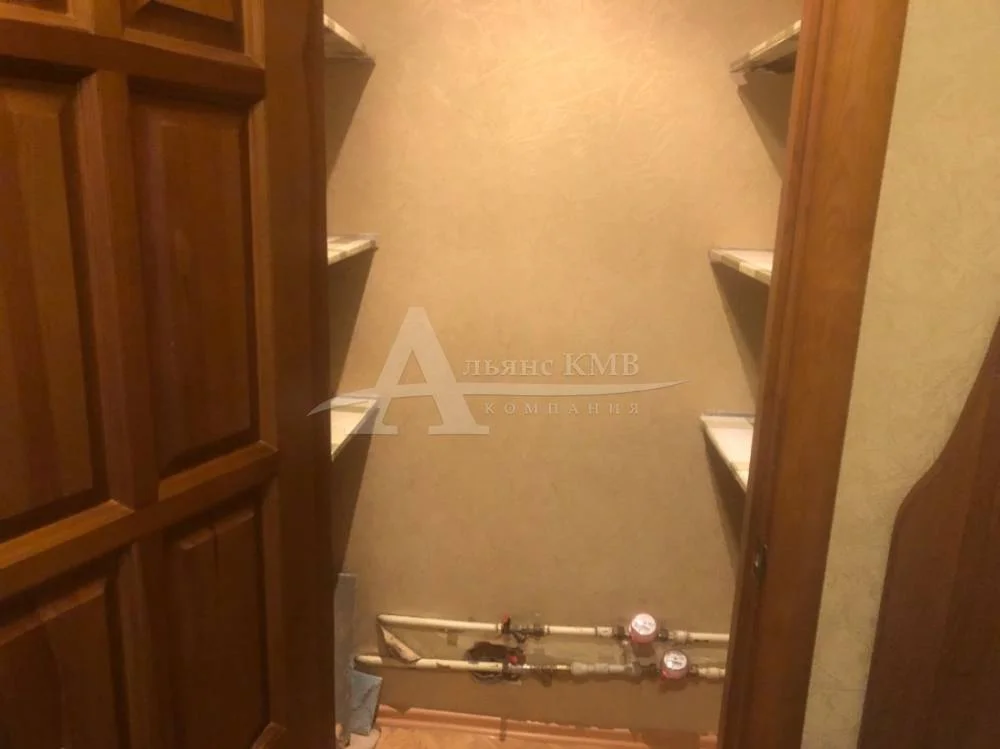 Однокомнатная квартира, 35 кв.м. - миниатюра 10