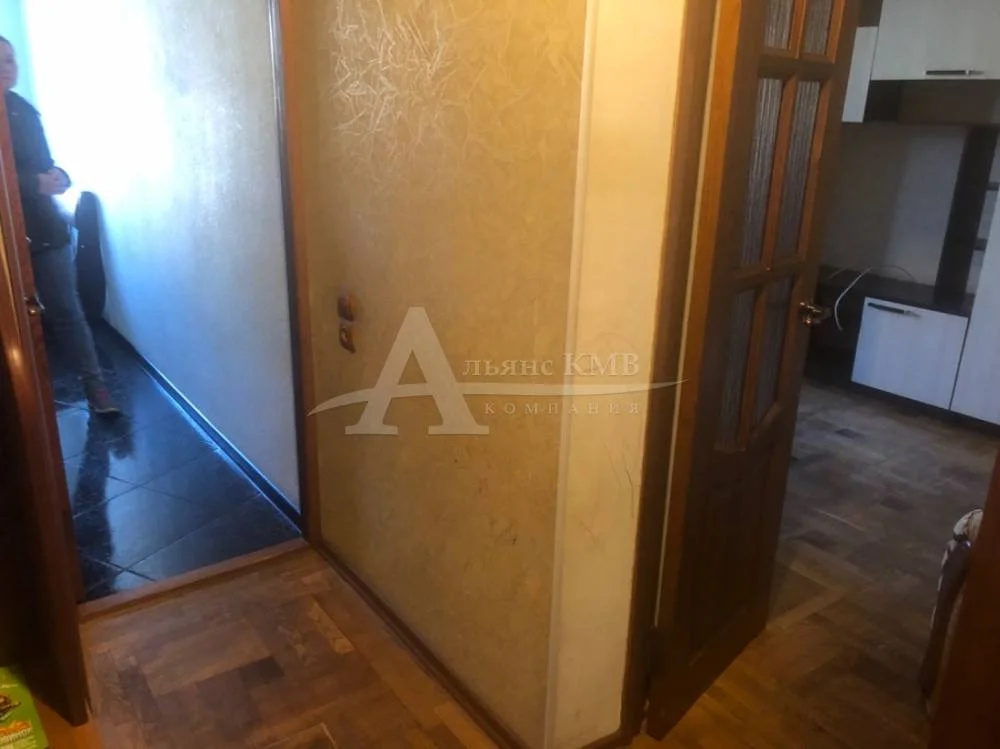 Однокомнатная квартира, 35 кв.м. - миниатюра 12