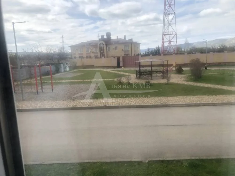 Однокомнатная квартира, 40.4 кв.м. - миниатюра 4