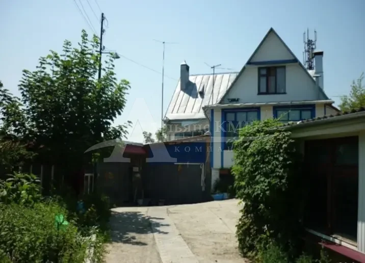 Отдельно стоящий дом, 340 кв.м. - миниатюра 2