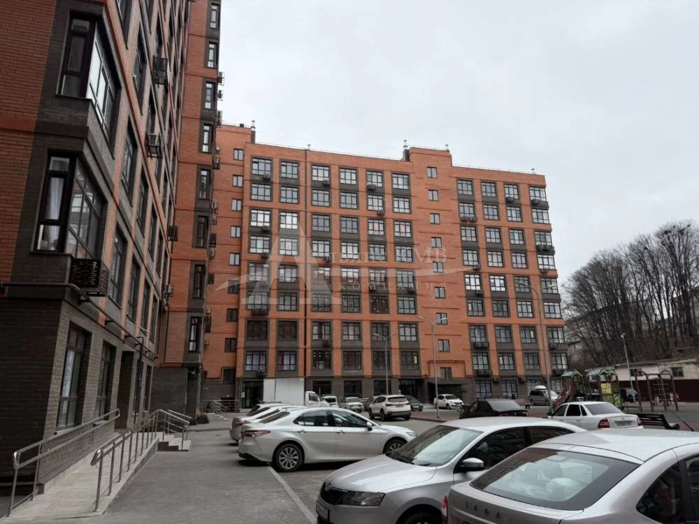 Однокомнатная квартира, 39 кв.м. - миниатюра 3