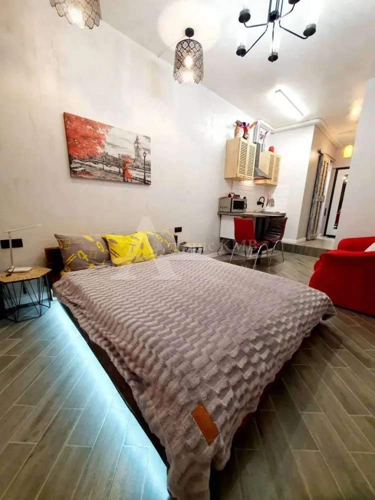 Трехкомнатная квартира, 75 кв.м. - миниатюра 6