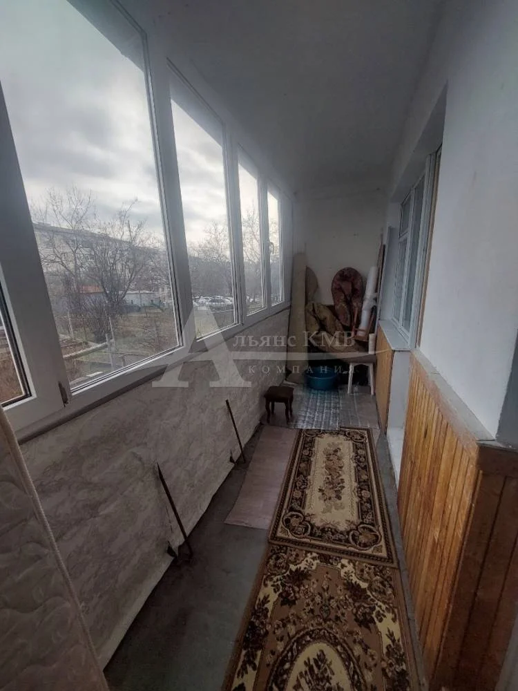 Трехкомнатная квартира, 70 кв.м. - миниатюра 10