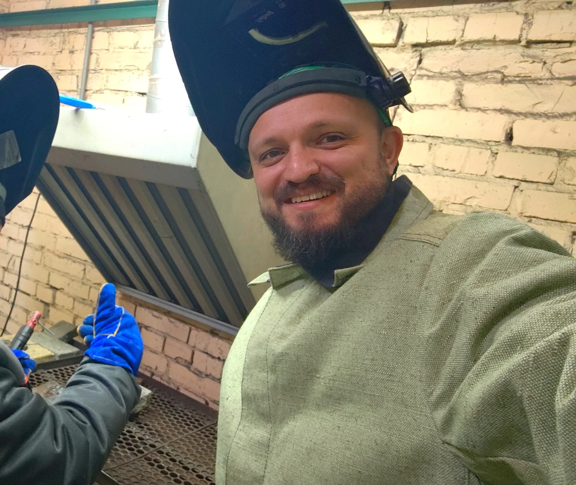 Услуги сварщика с выездом - изображение 1