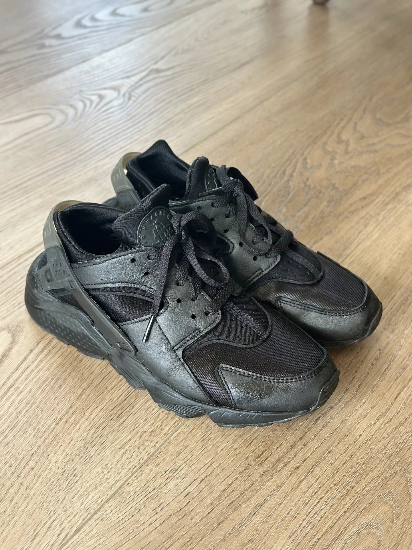Кроссовки Nike оригинал 38р - миниатюра 2