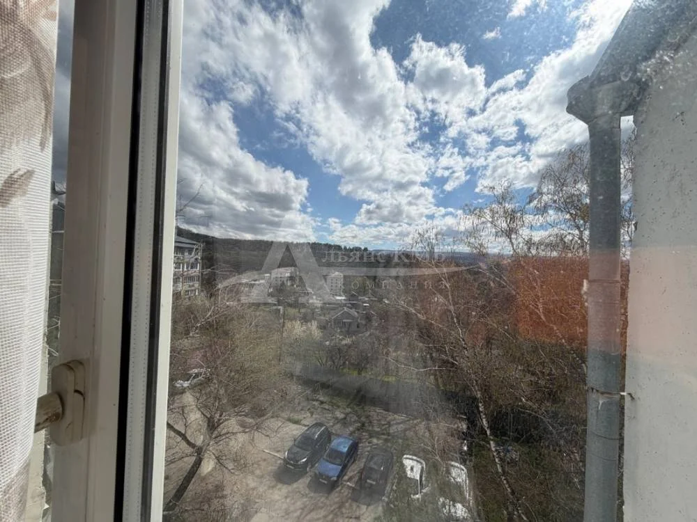 Трёхкомнатная квартира, 61.3 кв.м. - миниатюра 5