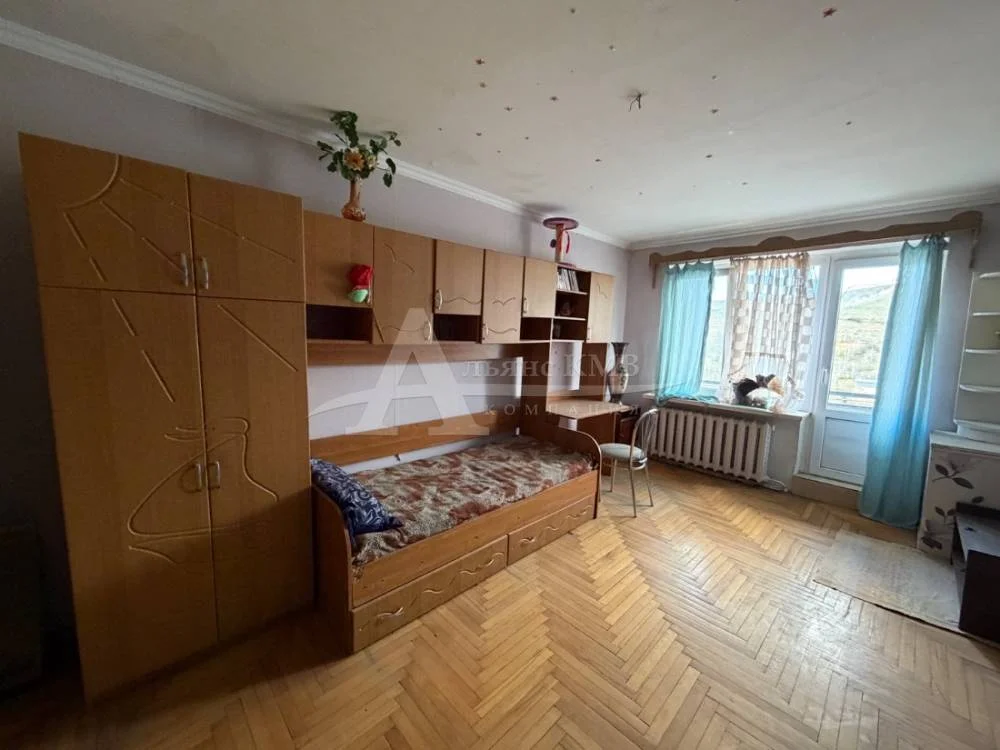 Трёхкомнатная квартира, 61.3 кв.м. - миниатюра 12