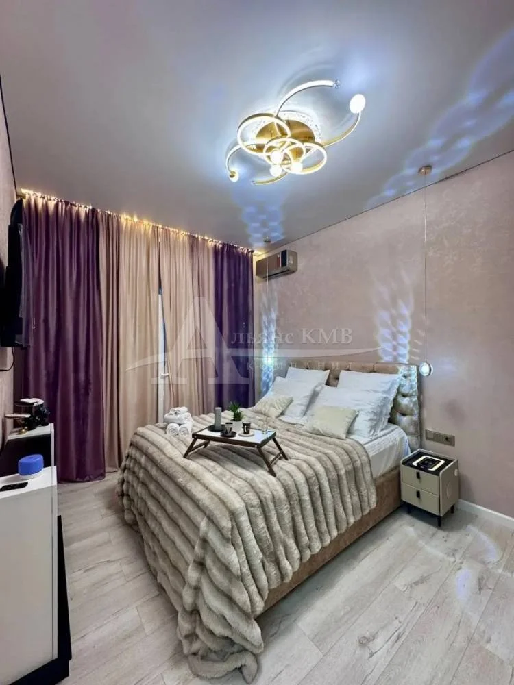 Однокомнатная квартира, 33 кв.м. - миниатюра 2