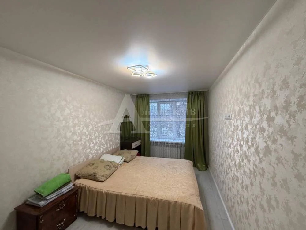 Трёхкомнатная квартира, 75 кв.м. - миниатюра 4