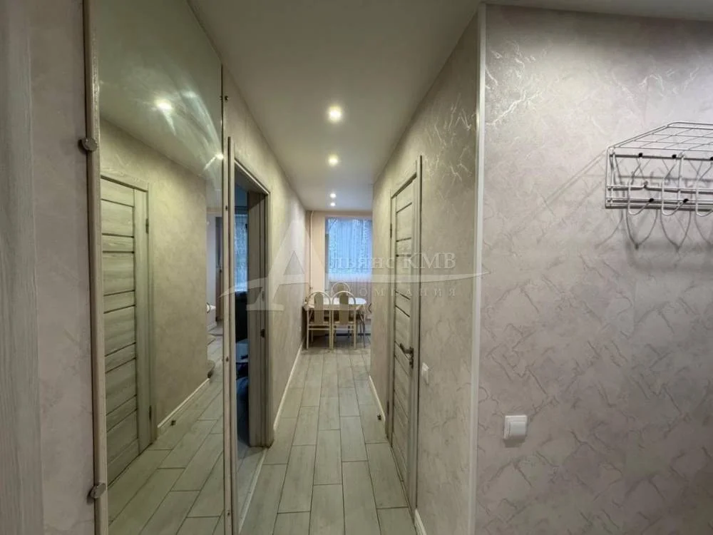 Трёхкомнатная квартира, 75 кв.м. - миниатюра 15