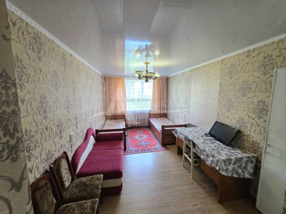 Двухкомнатная квартира, 37.8 кв.м. - миниатюра 4