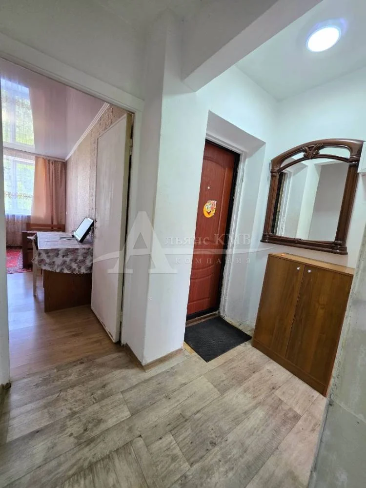 Двухкомнатная квартира, 37.8 кв.м. - миниатюра 6