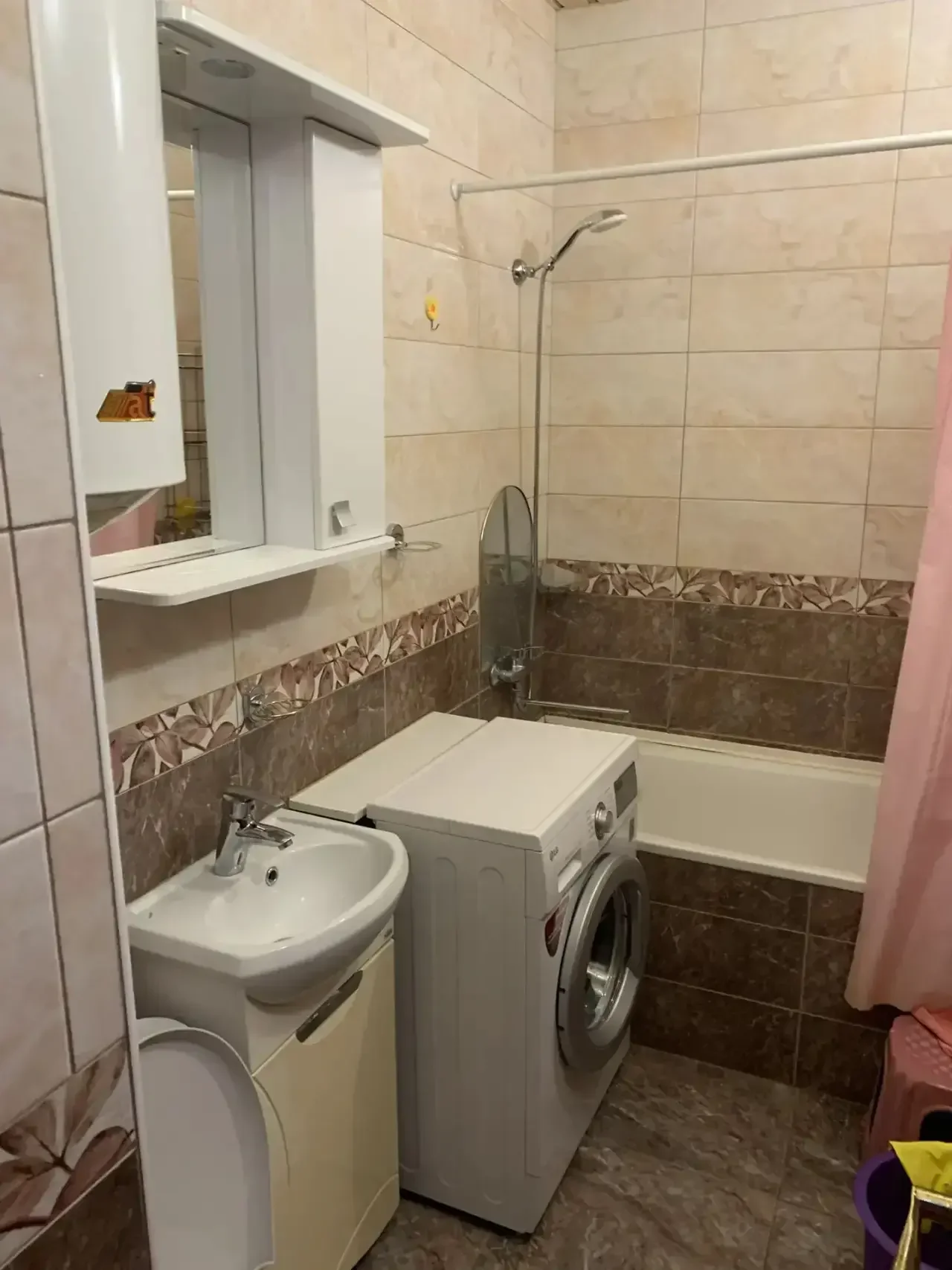 1-комнатная квартира, 42,6 кв.м, 3/5 этаж - миниатюра 6