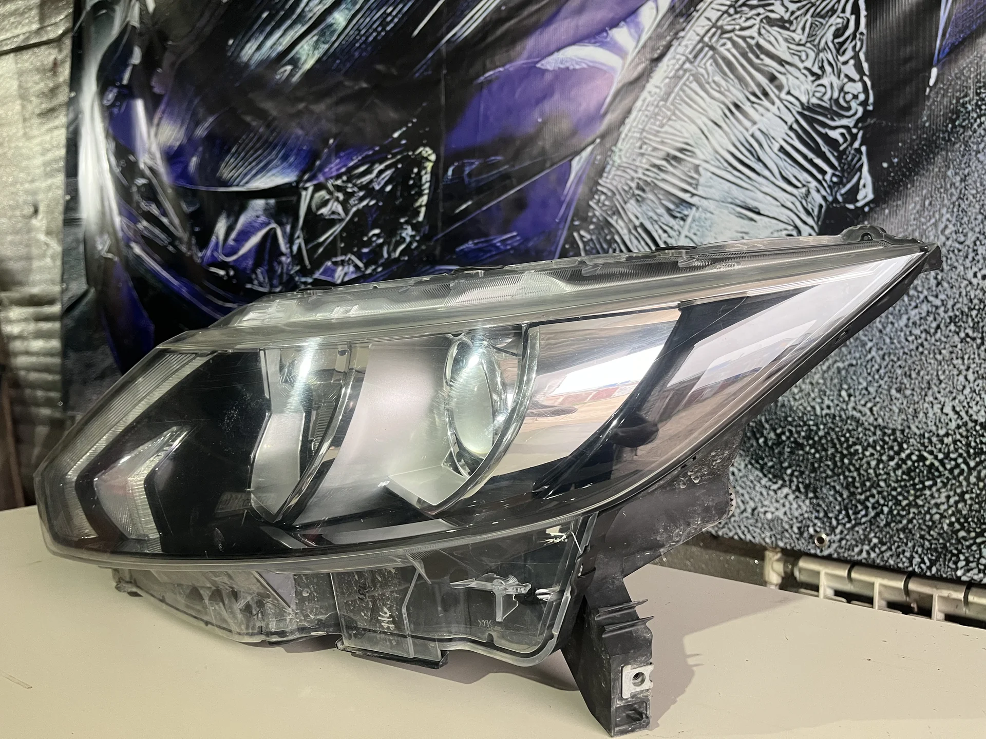 Фара левая Nissan Qashqai J11 - миниатюра 2