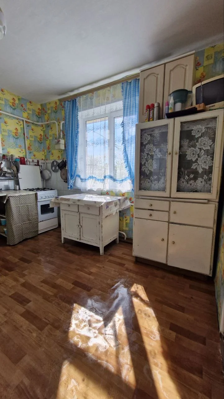 Продается 1/2 коттеджа - миниатюра 9