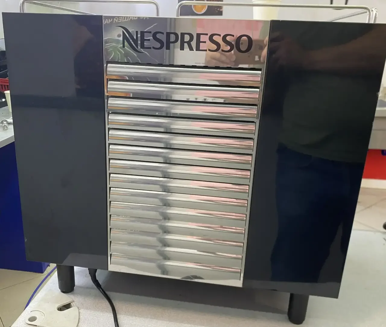 Кофемашина nespresso professional aguila 220 - миниатюра 5