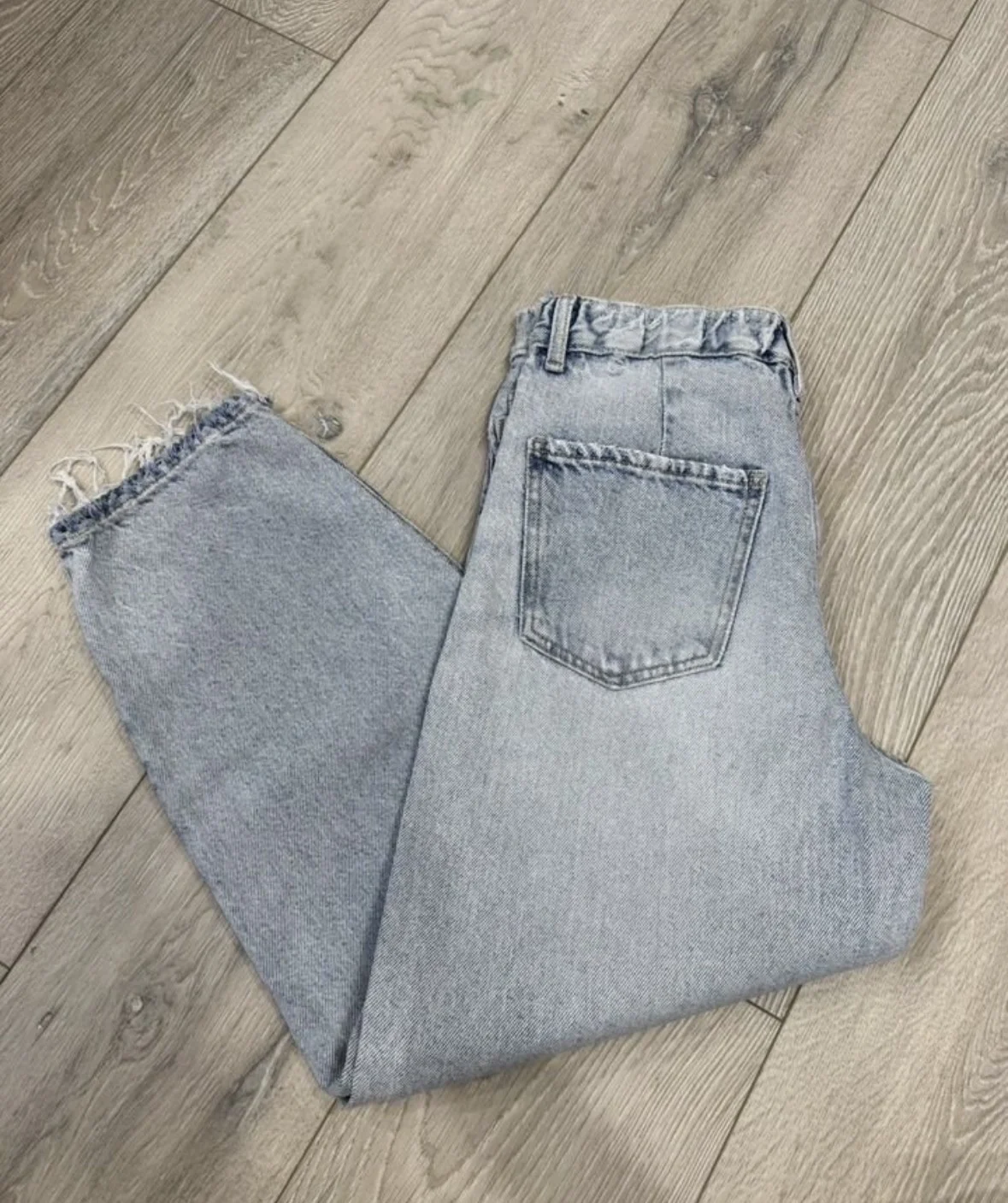 Джинсы Bershka женские - миниатюра 3