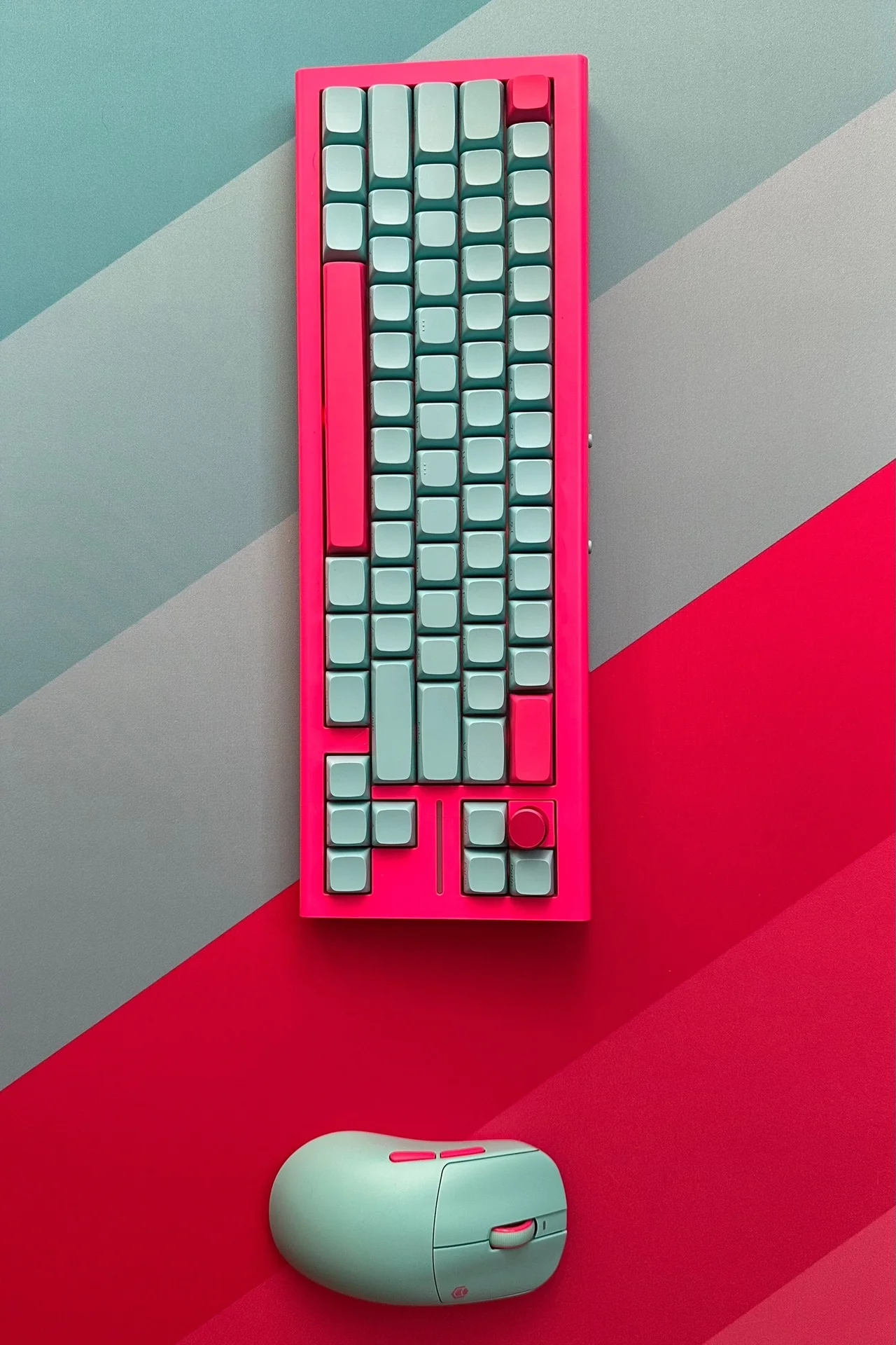 игровые клавиатура и мышка комплект io type 68 pro