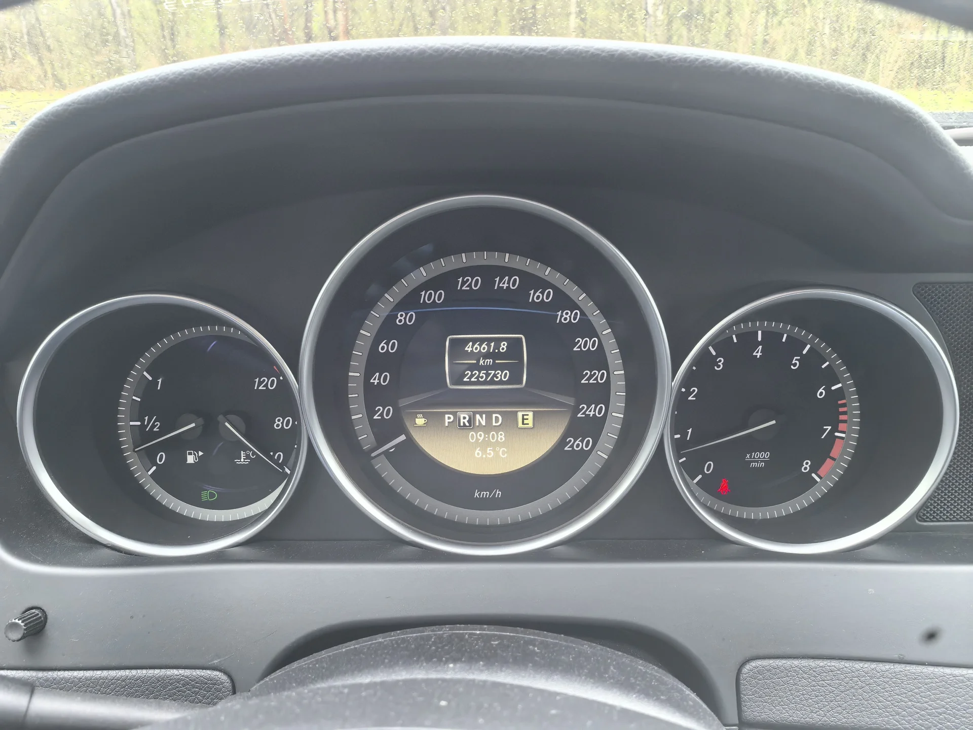 Mercedes-Benz C180 - миниатюра 7
