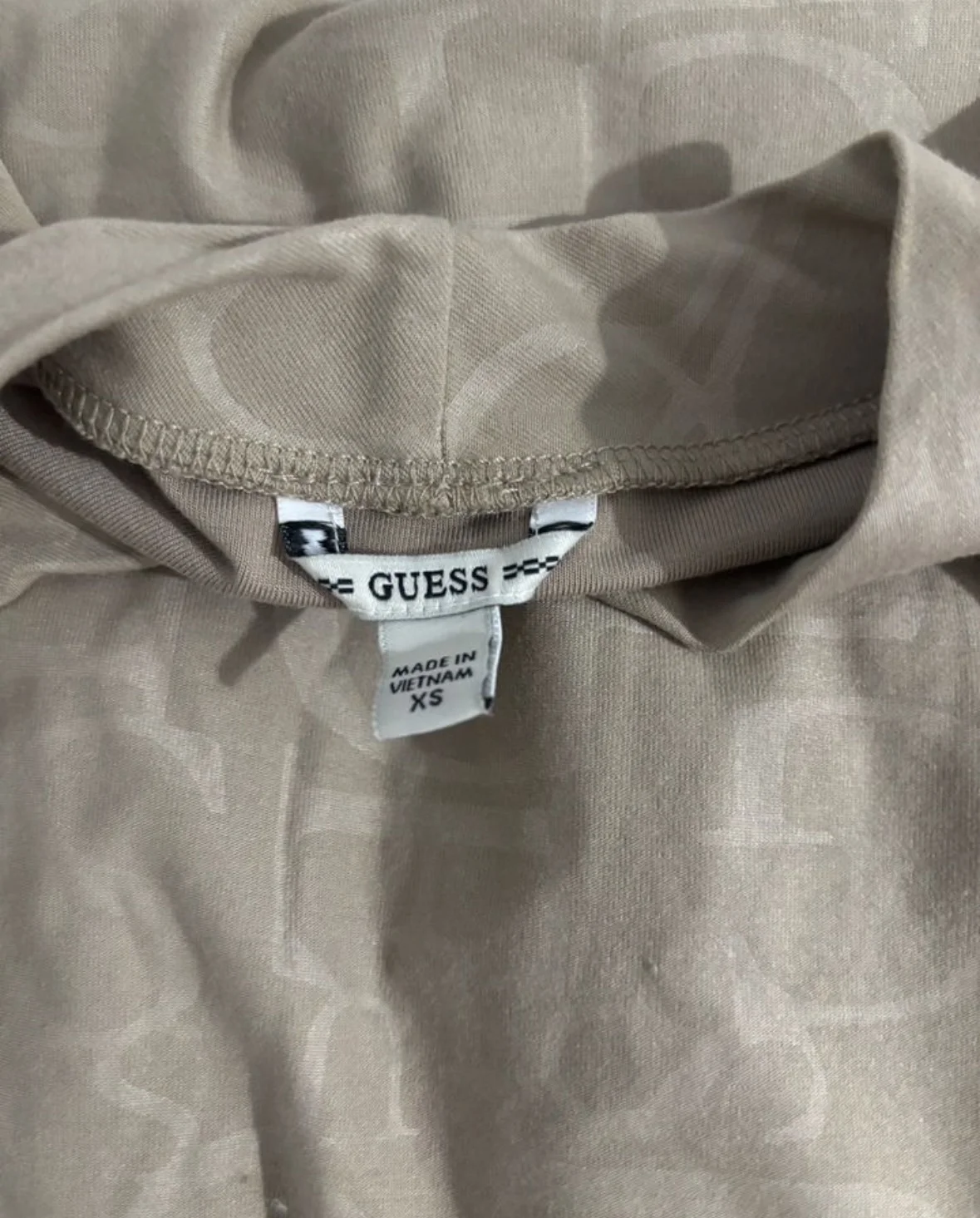 Лонгслив guess - миниатюра 2