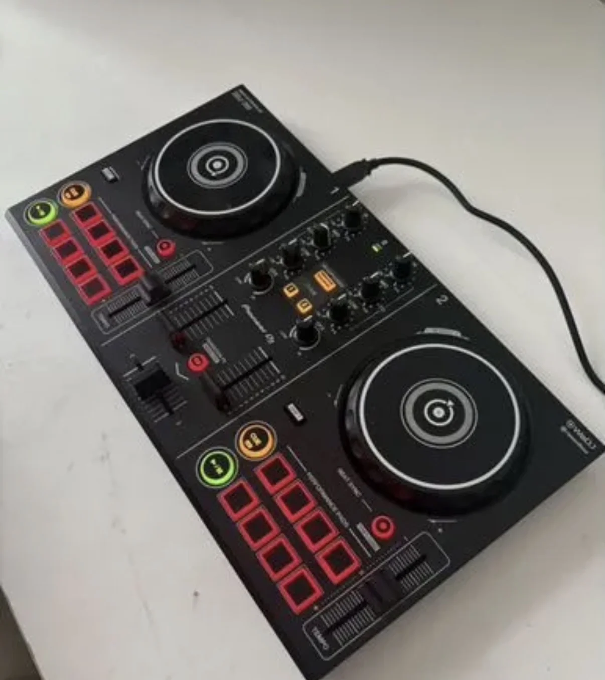 Диджейский пульт pioneer DDJ-200 - изображение 1