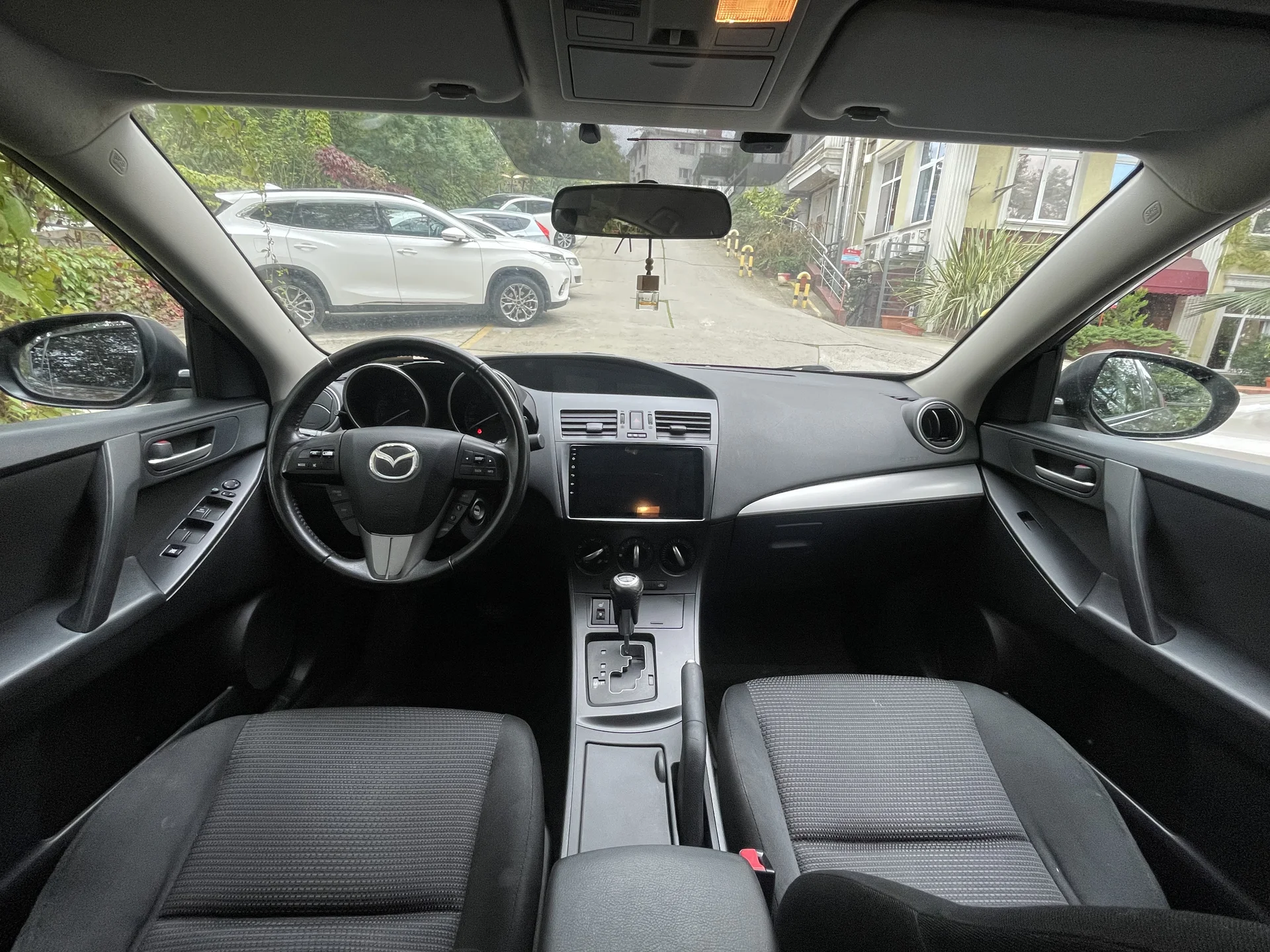 mazda 3 2012 г.в. - миниатюра 4